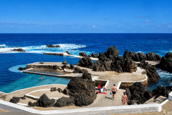 Porto Moniz, um dos destinos mais conhecidos da ilha